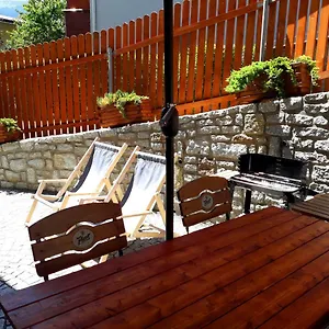 https://apartament-studio-grota.szklarskaporebahotels.net